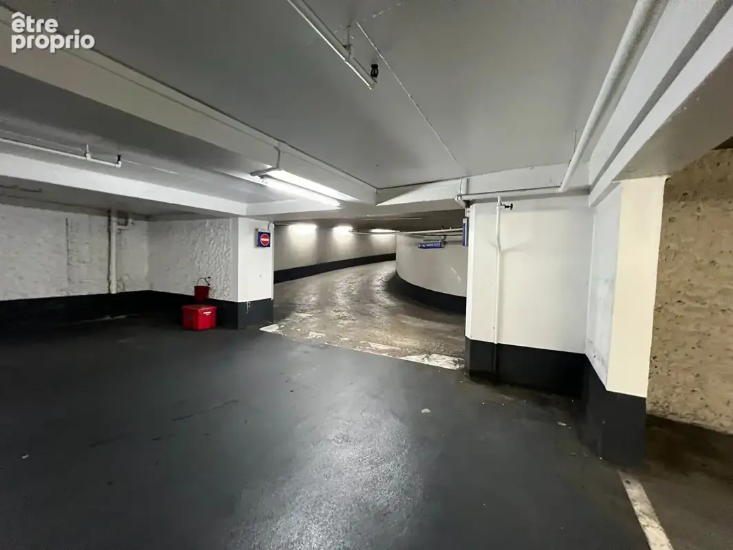 Parking Paris 9ème - photo 5