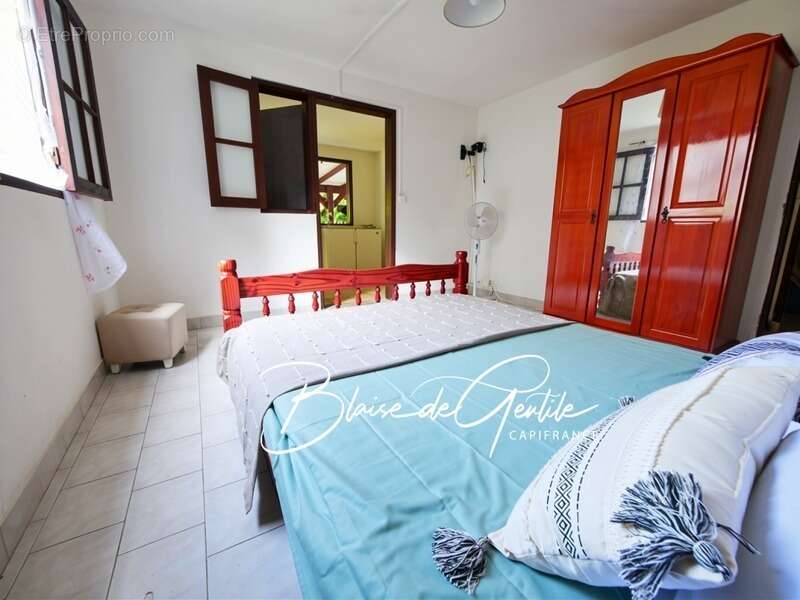 Maison à BAIE-MAHAULT