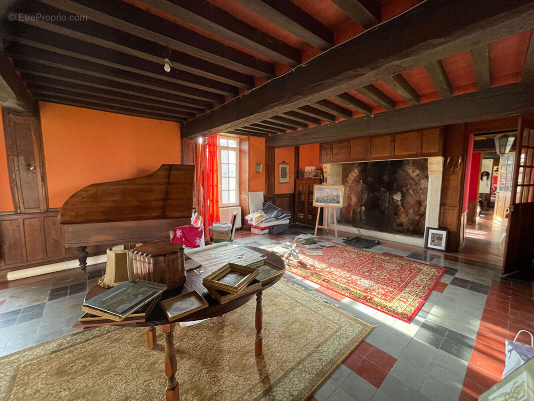 Maison à TOURNAI-SUR-DIVE