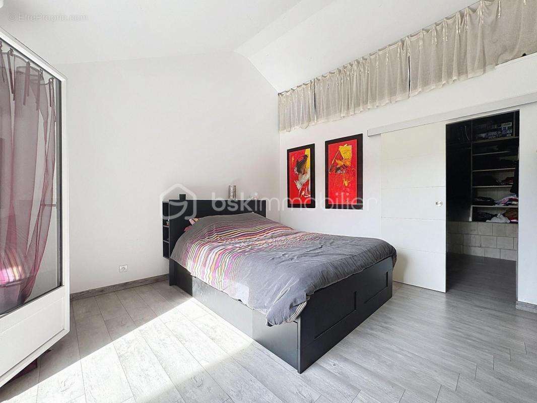 Maison à GARANCIERES