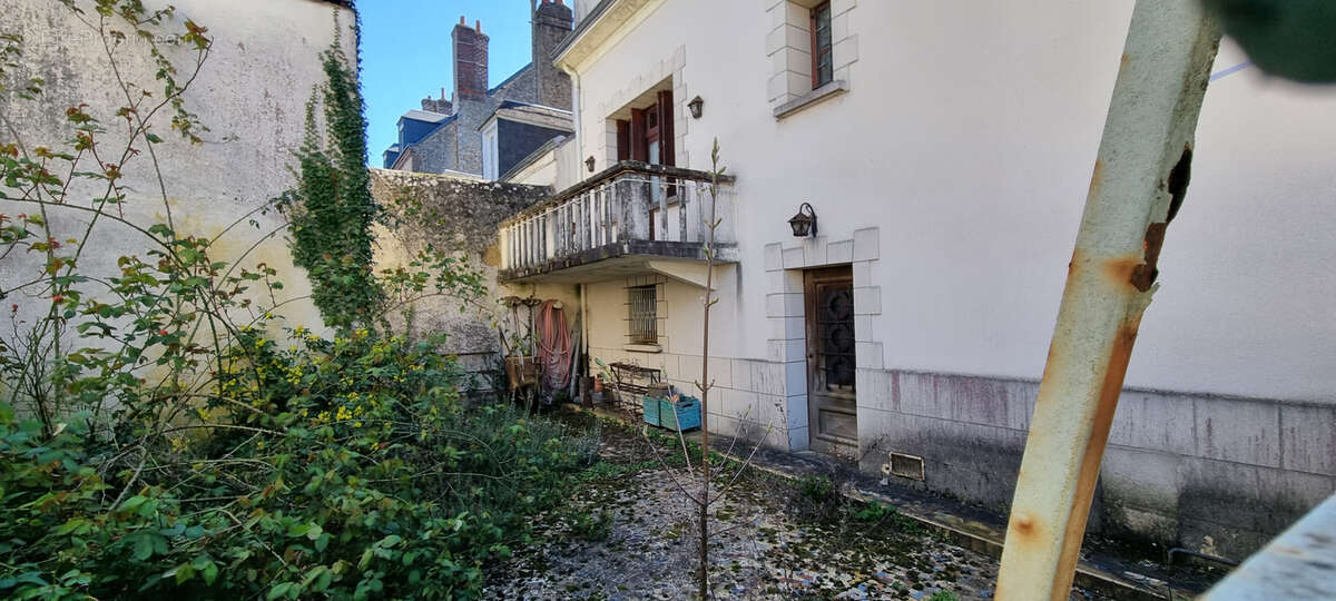 Maison à CHATEAUDUN