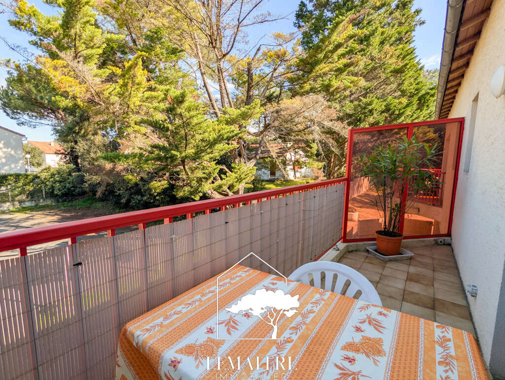 Appartement à LES MATHES