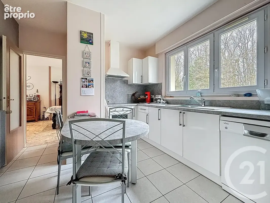 Maison 6 pièces 130 m² à vendre à Chartres (28000) - photo 4