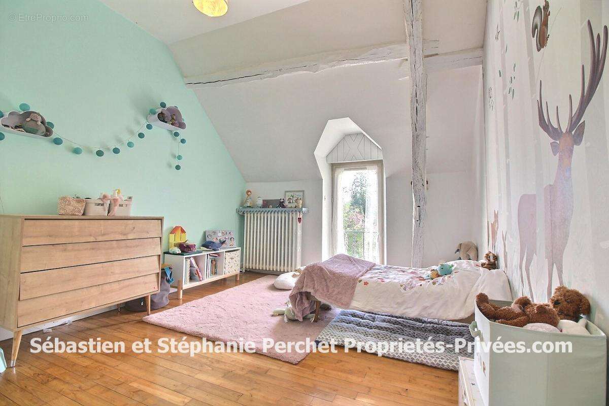 Maison à OUZOUER-LE-MARCHE