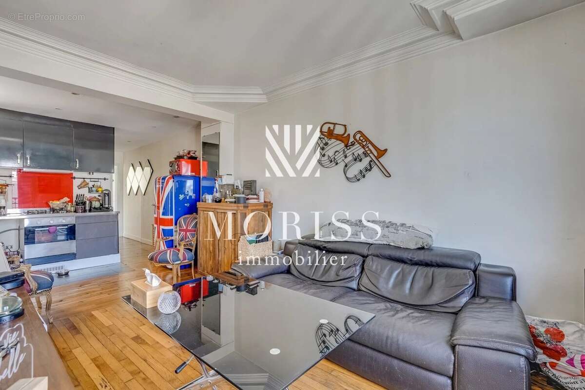 Appartement à PARIS-18E