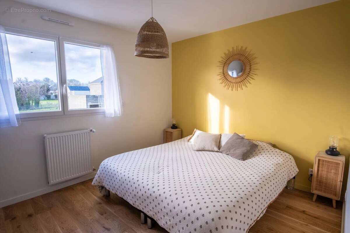 Maison à COURSEULLES-SUR-MER