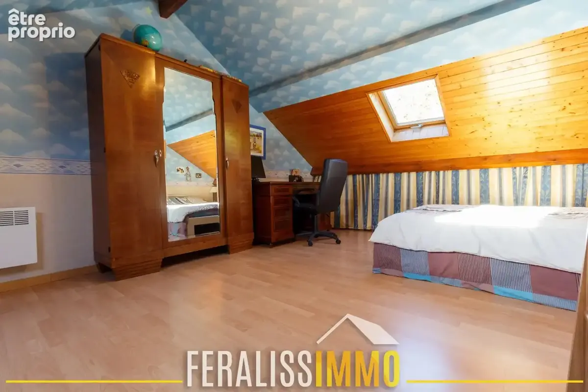 Maison familiale au calme, coeur de Neuville ! - photo 11