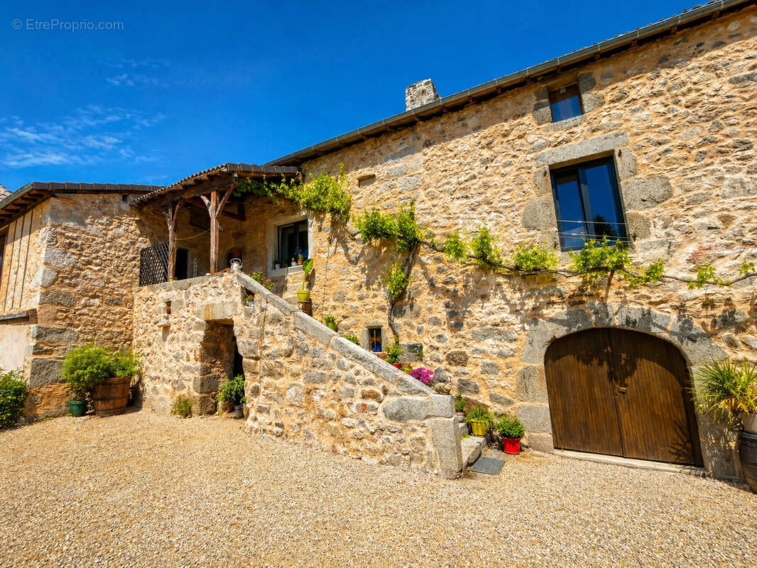 Maison à LA FOUILLADE