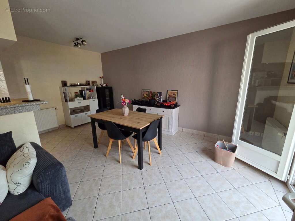 Appartement 180 m² à Le Creusot  - photo 9