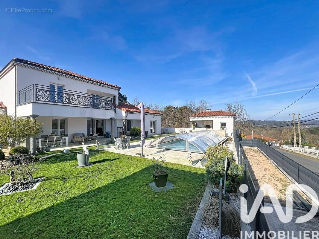 Photo 1 - Maison à POLIGNAC