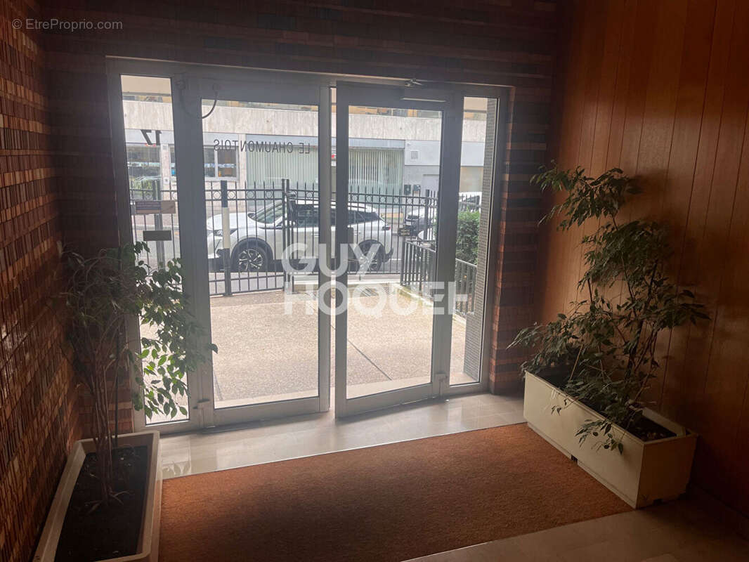 Appartement à PARIS-19E