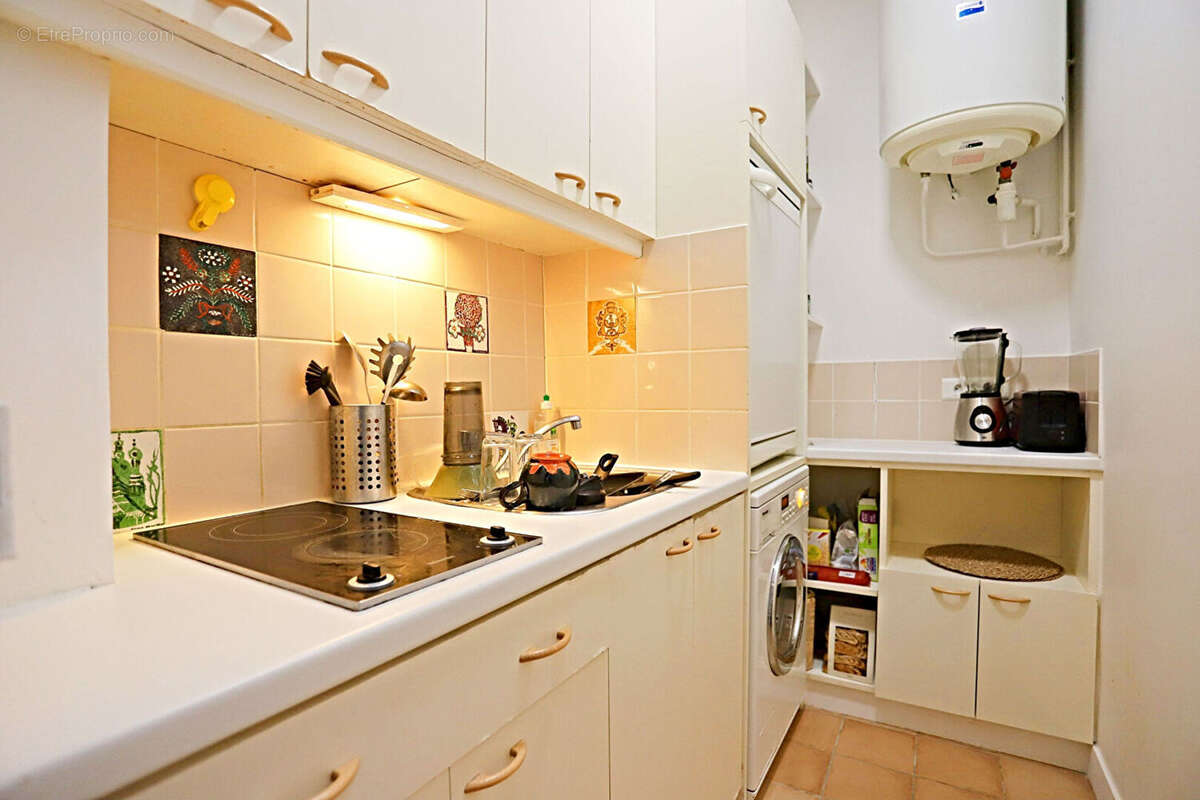 Appartement à PARIS-7E