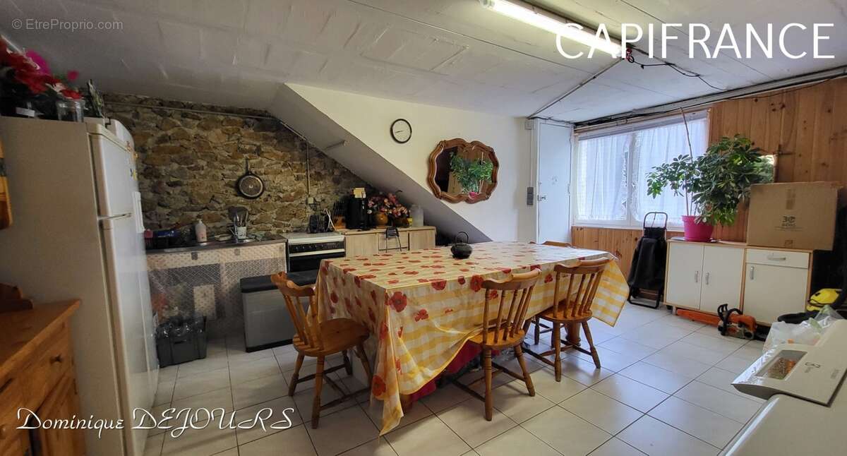 GRANDE MAISON avec piscine Idéal pour 2 familles souhaitant partager des espaces extérieurs communs ou projet de location - photo 18