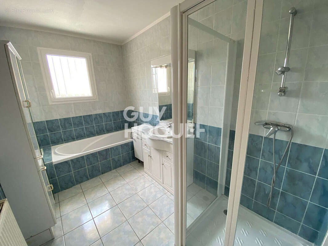 Maison à FONTENAY-LE-COMTE