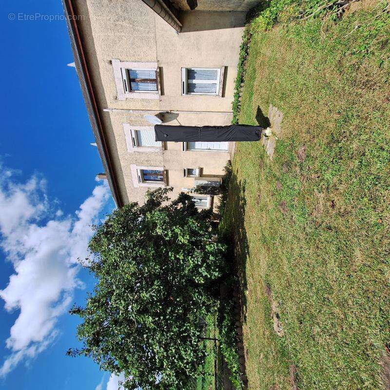 Maison à MILLY-SUR-BRADON