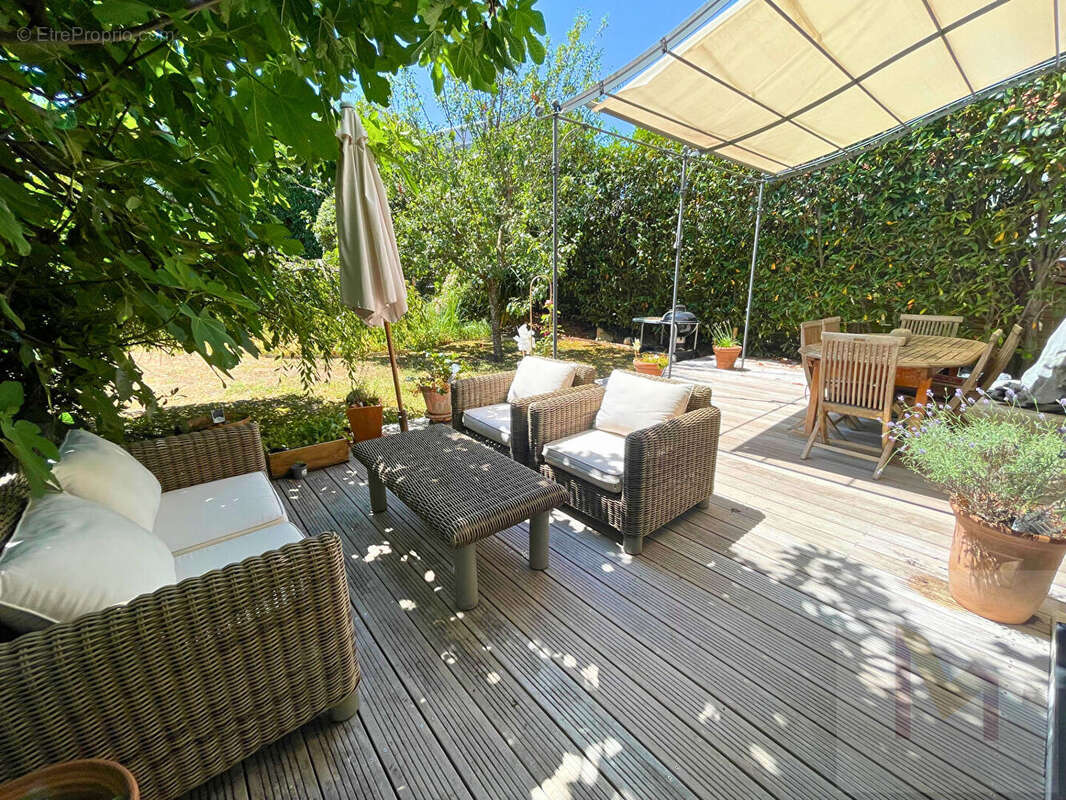 Maison à NEUILLY-PLAISANCE