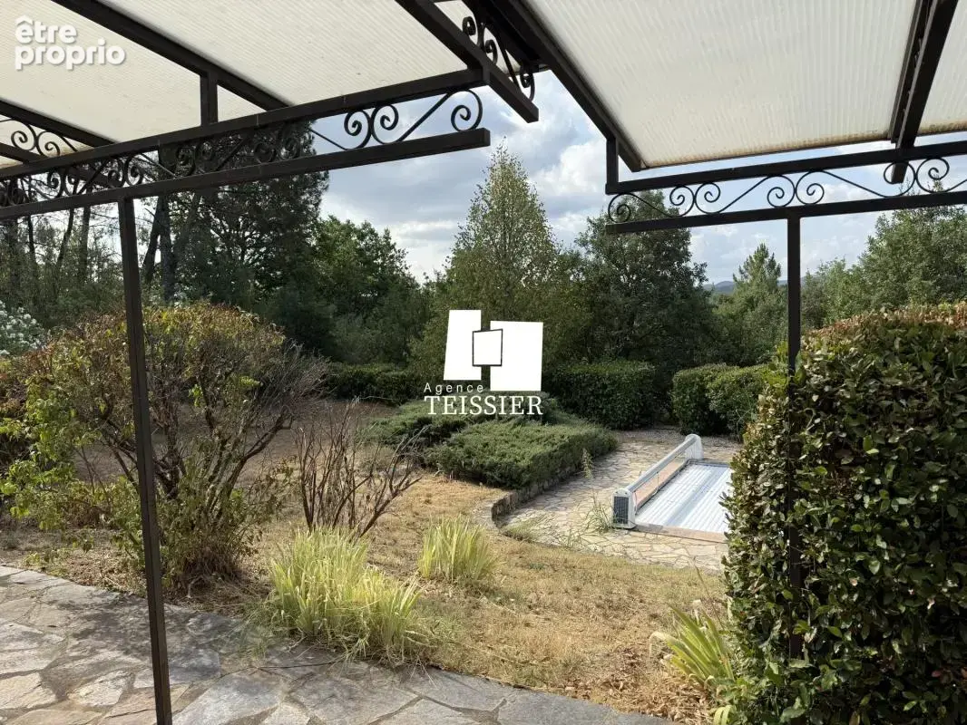 Exclusivité, Sud Ardèche : 07140 Les Vans, villa au calme avec - photo 24