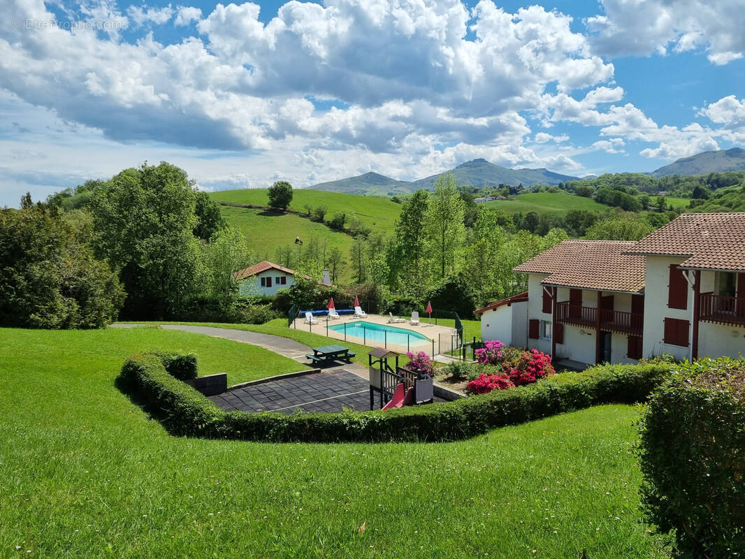 Appartement à SOURAIDE