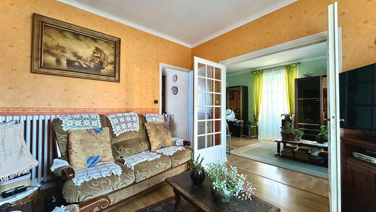 Maison à CASSAGNES-BEGONHES