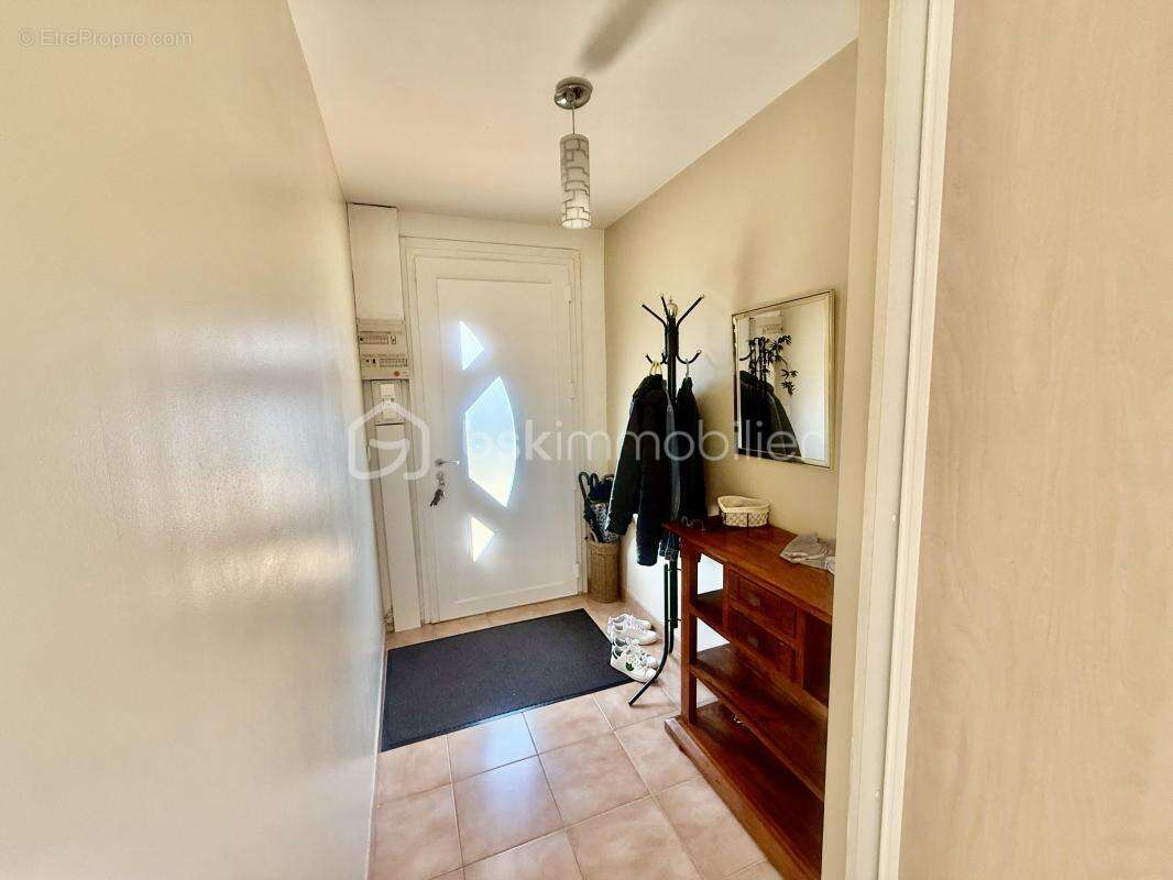 Maison 4 faces avec piscine à Fabrègues - photo 12