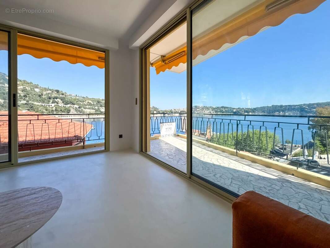 Appartement à VILLEFRANCHE-SUR-MER