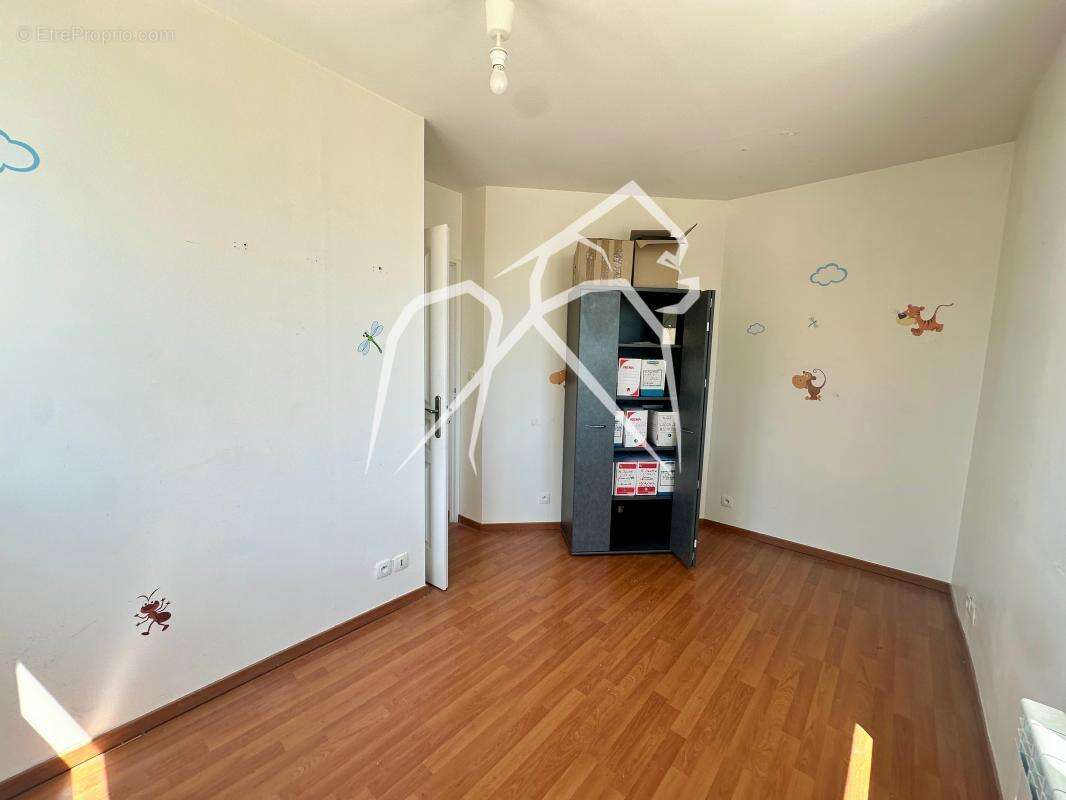 Local commercial 76m²  Sotteville-lès-Rouen (76300) - photo 5