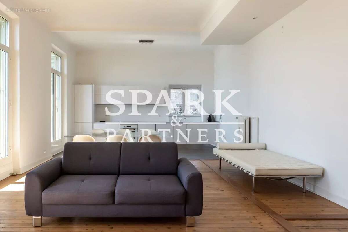 Appartement à ROQUEBRUNE-CAP-MARTIN