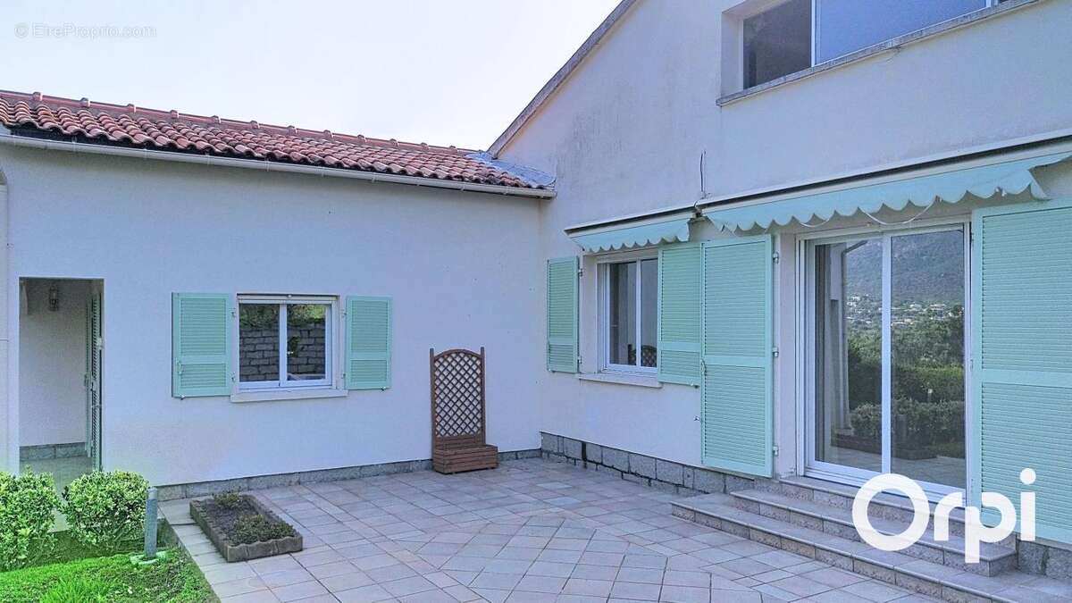 Propriété proche mer - photo 26