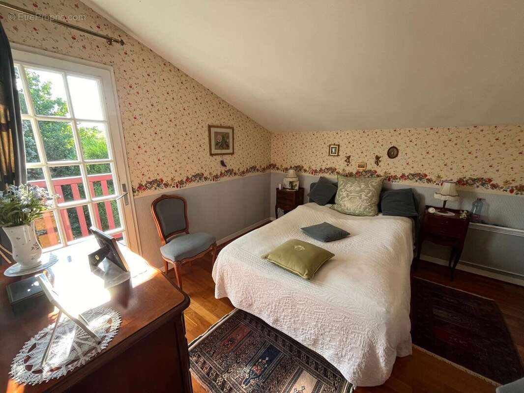 Maison à BASSUSSARRY