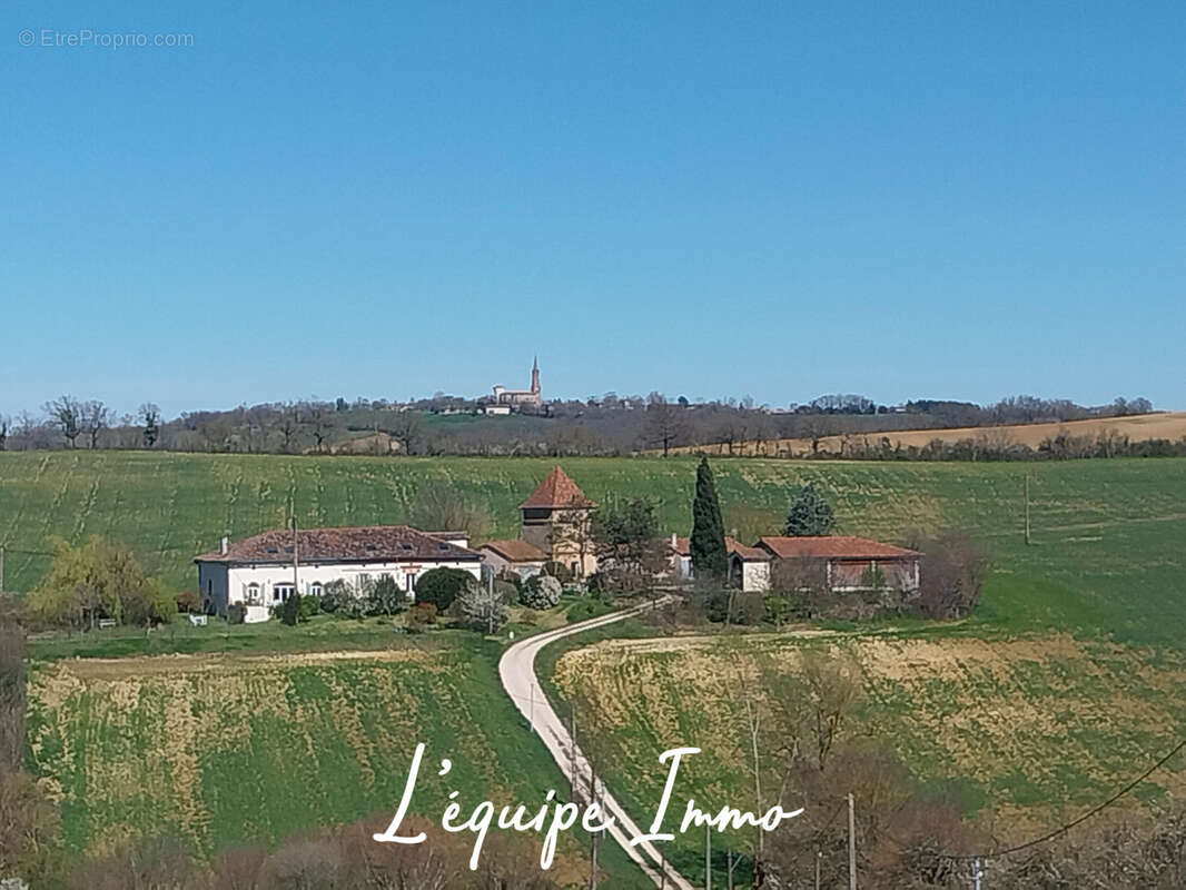 Maison à SAINT-LYS