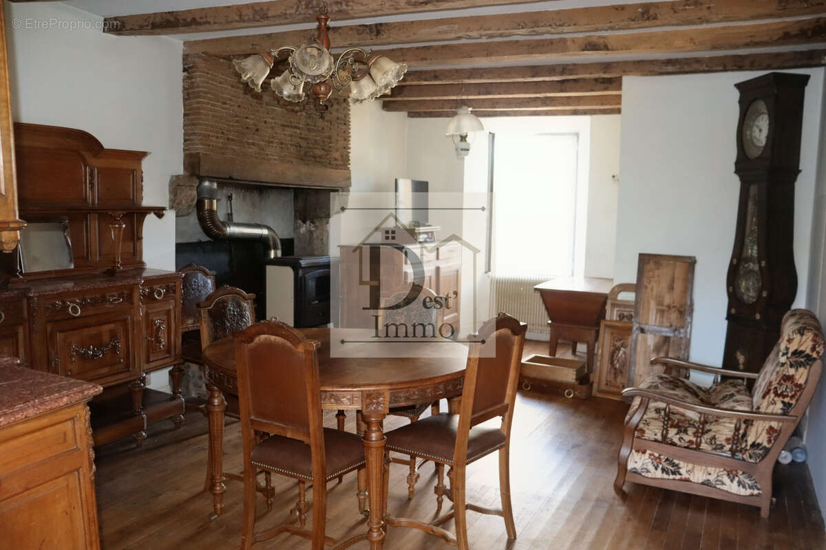 Maison à ROCHECHOUART