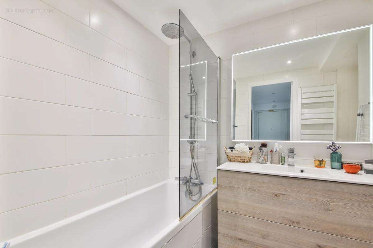 Appartement à MONTROUGE