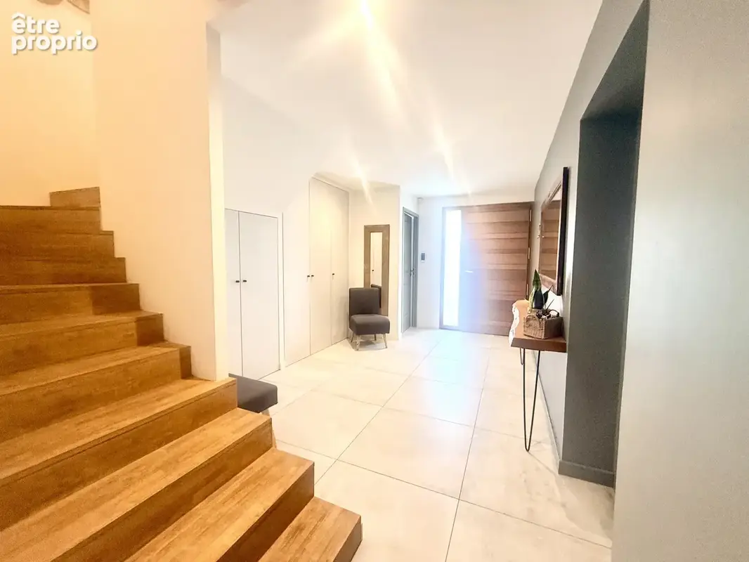 Superbe Villa avec piscine, 66750 Saint Cyprien. - photo 7