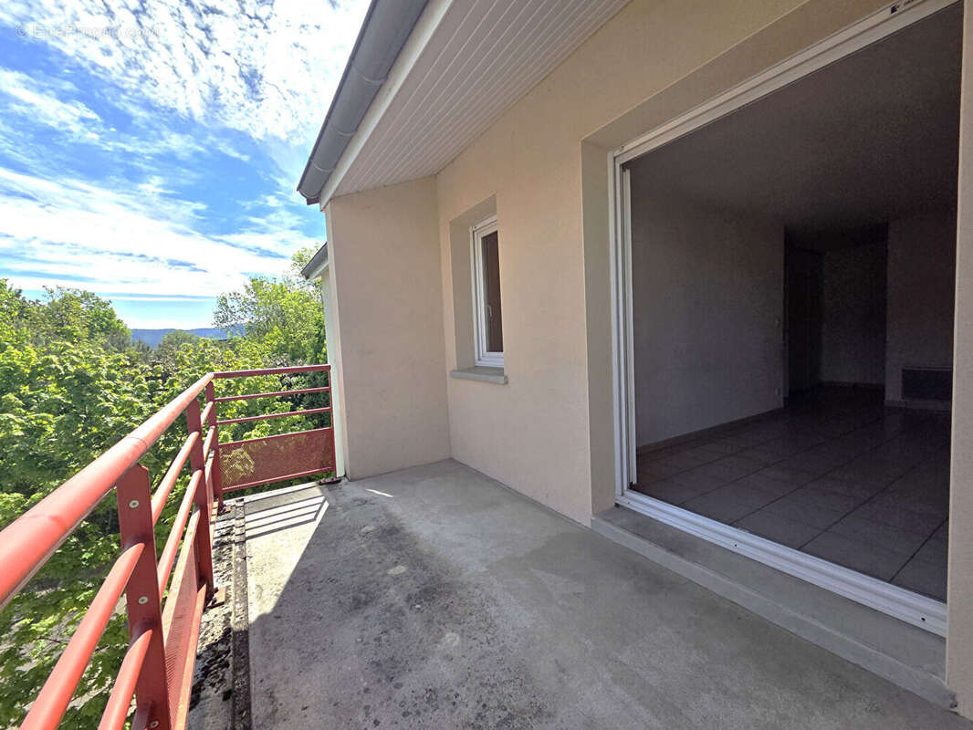 Appartement à LONS-LE-SAUNIER