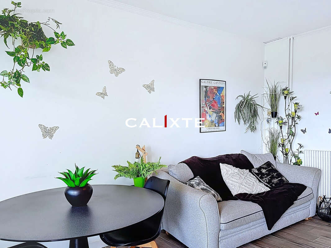 Appartement à LE CANNET