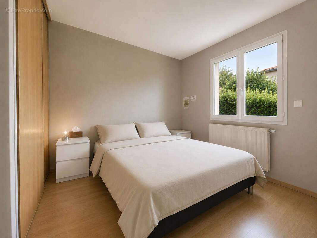 Maison individuelle — 4 chambres — piscine et vue dégagée - photo 9