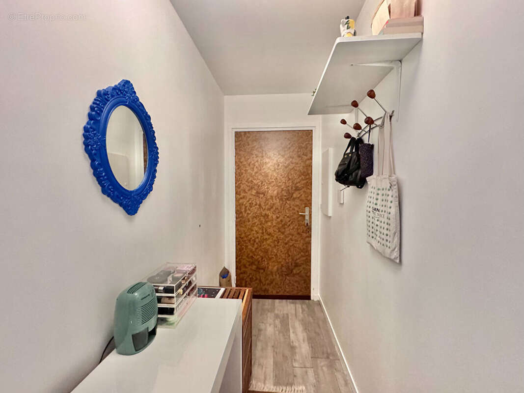 Appartement à PARIS-20E