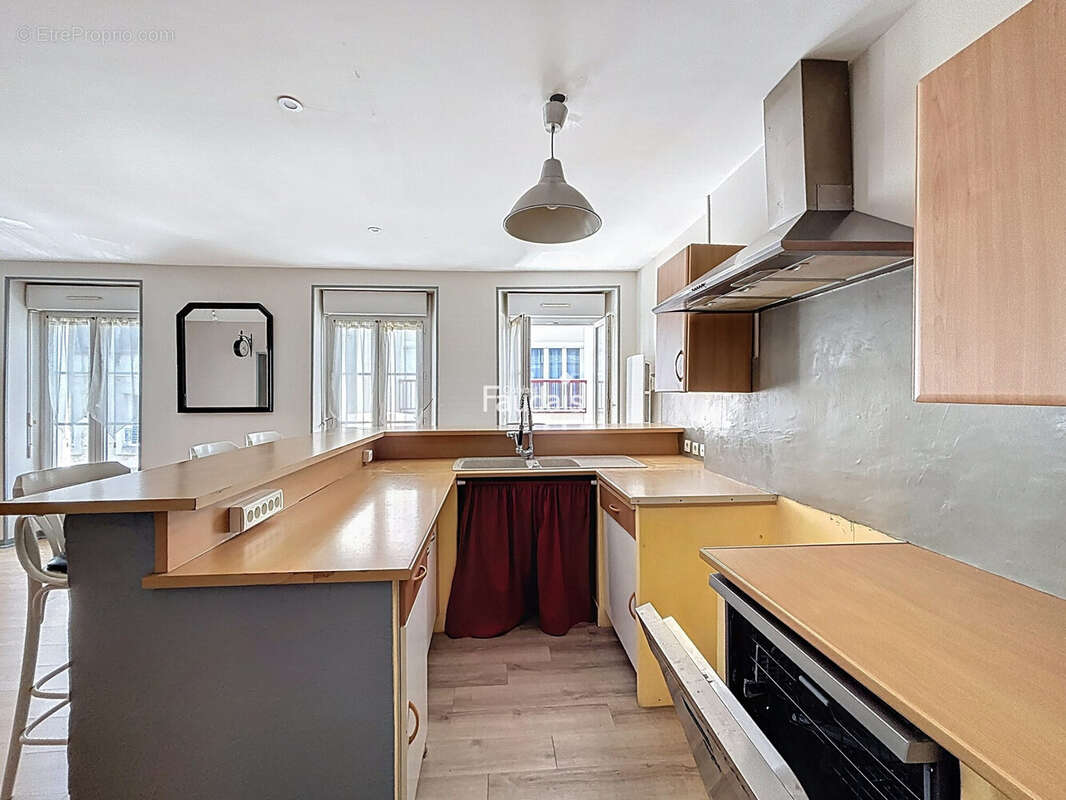 Appartement 133 m² à Isigny-Sur-Mer  - photo 4