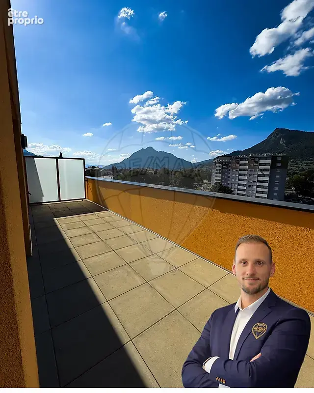 Appartement à CLUSES