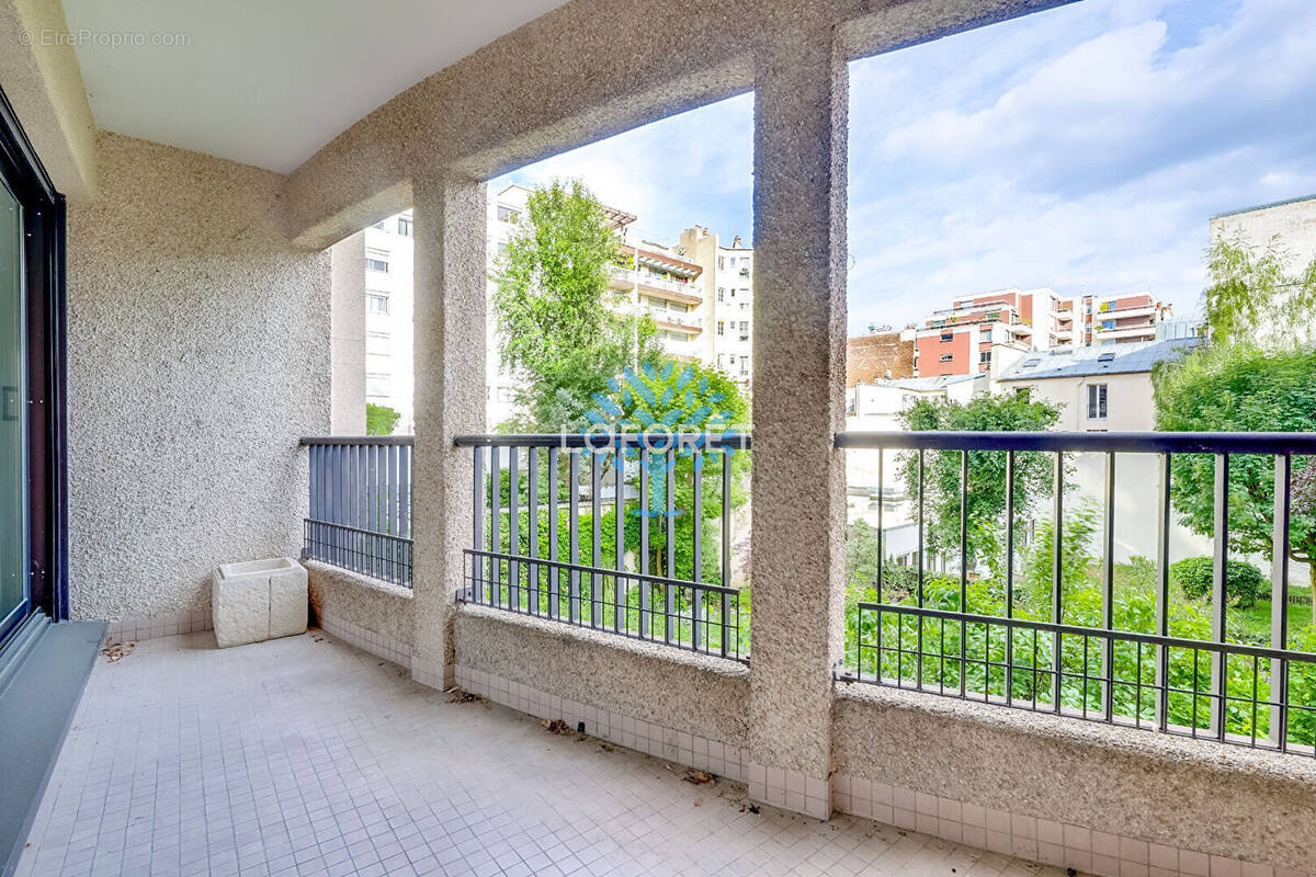 Appartement à PARIS-11E