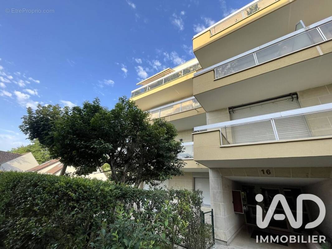 Photo 1 - Appartement à LE PERREUX-SUR-MARNE