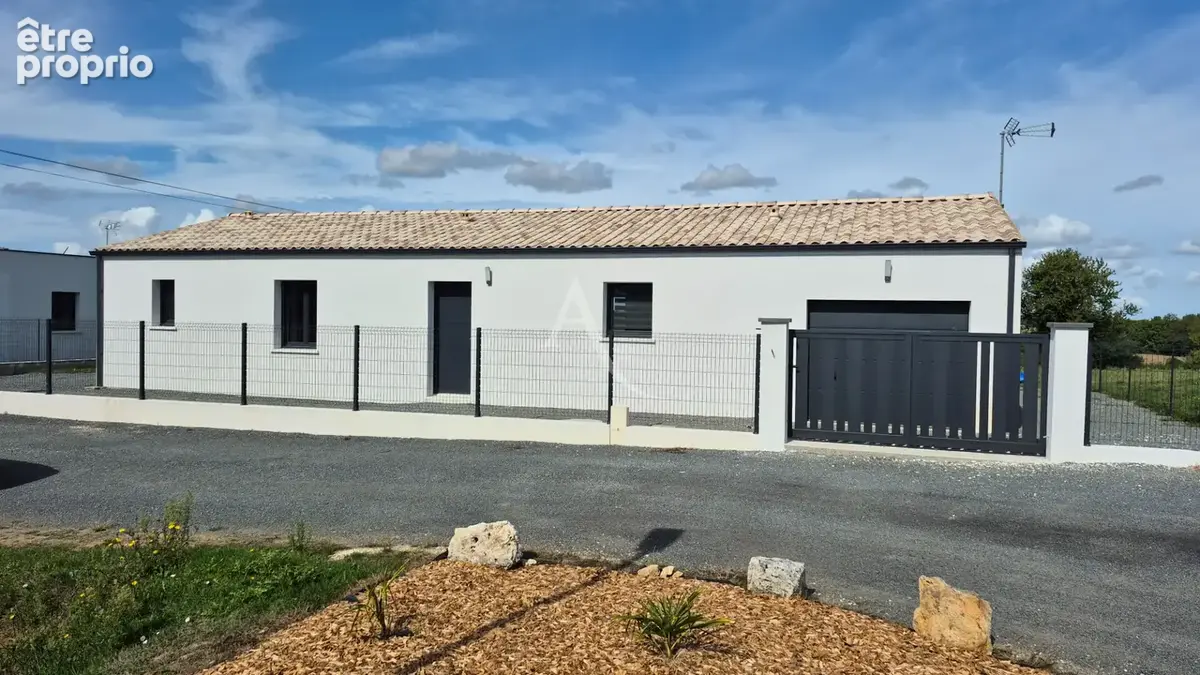 Maison de plain pied à Corme Royal de 2024 - photo 3