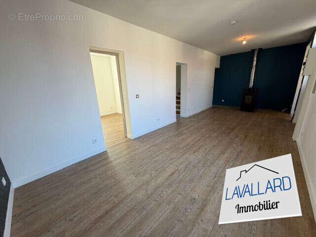 Maison à VILLERS-BRETONNEUX