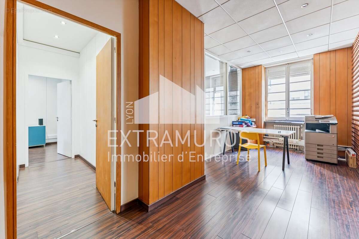 Commerce 224 m² à Lyon-3e  - photo 5