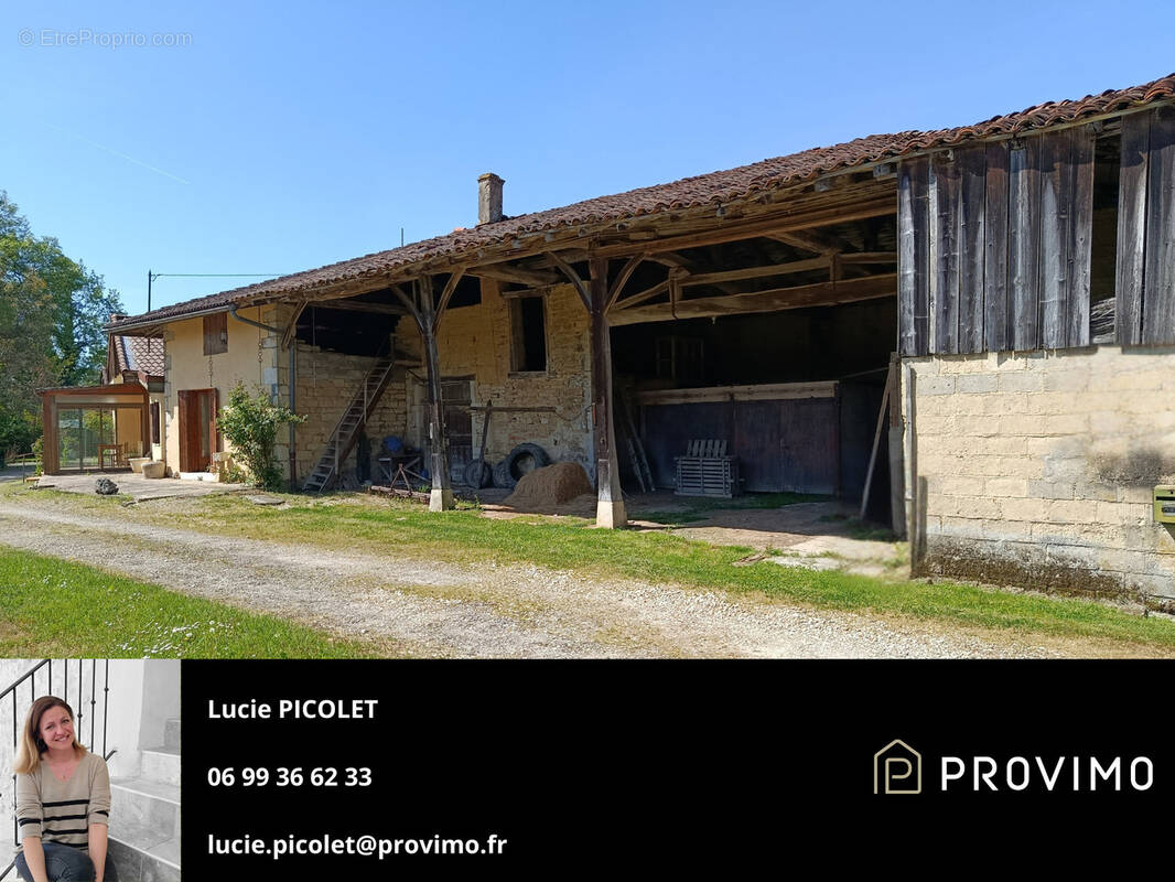 Maison à SAINT-ETIENNE-DU-BOIS
