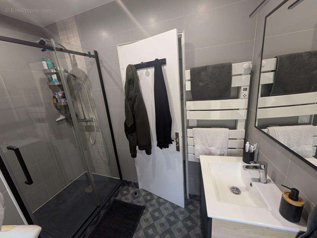 Maison à OINVILLE-SUR-MONTCIENT