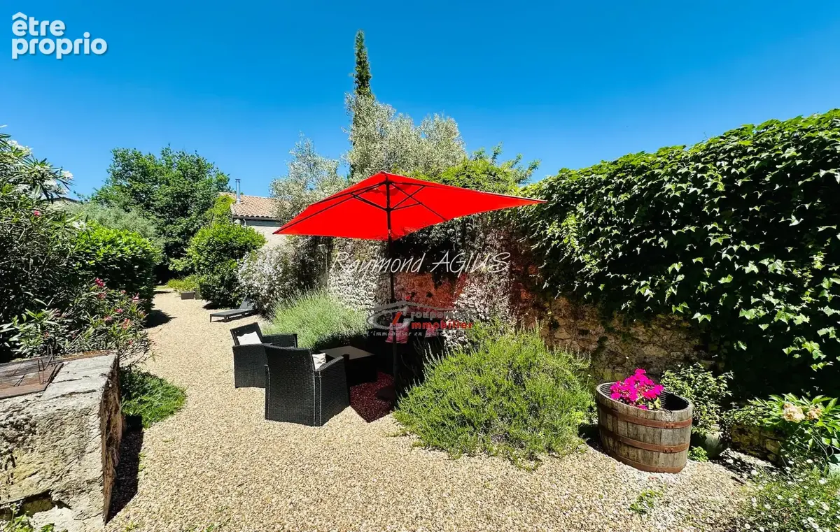 Elégante résidence de caractère du 18ème siècle avec cour et jardin - photo 41