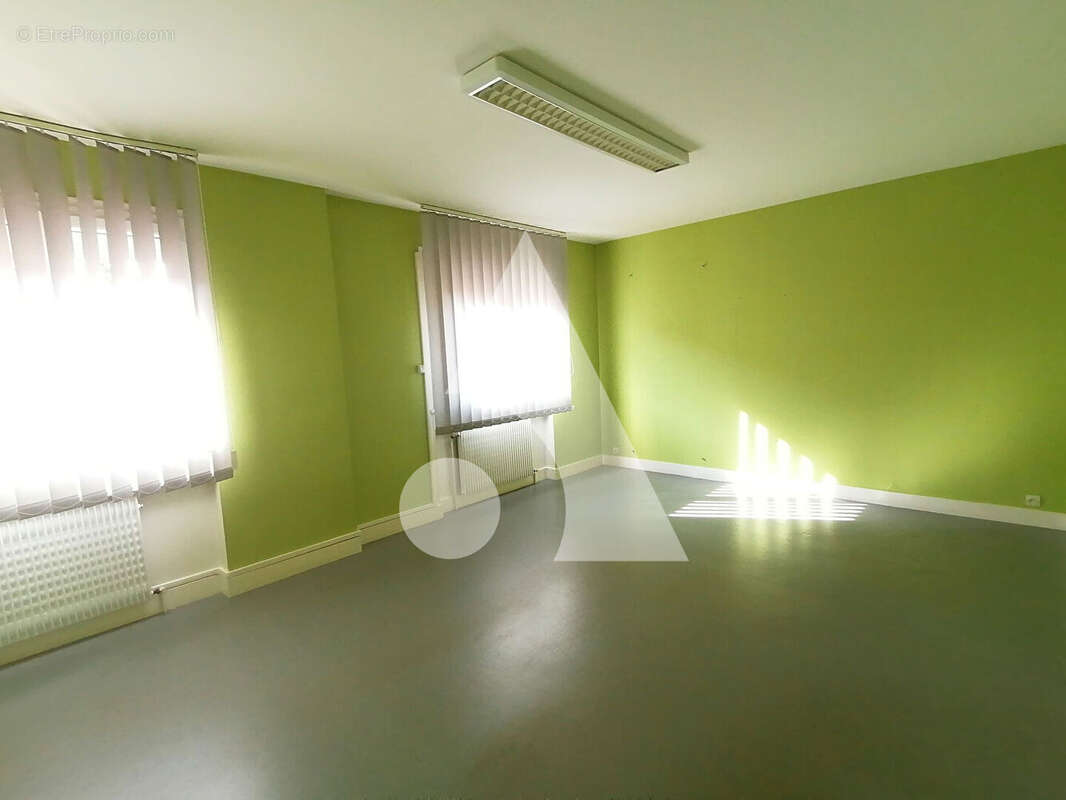 Appartement à MONTCEAU-LES-MINES