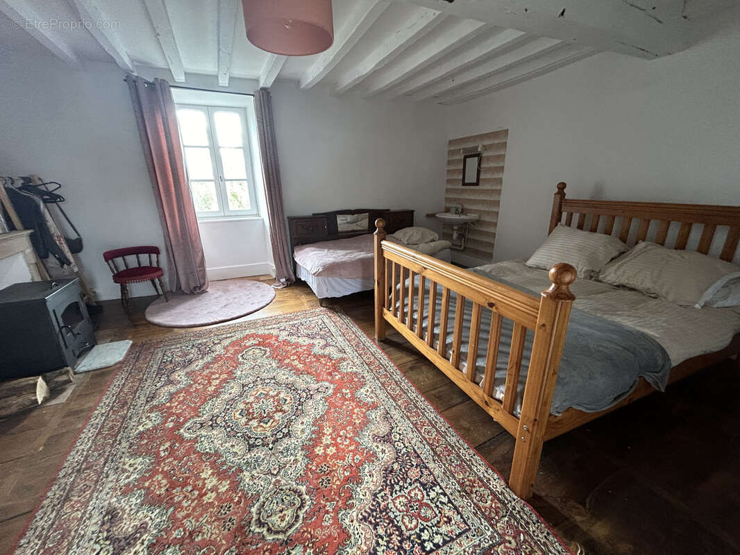 Ancien presbytere avec jardin clos de murs - photo 12