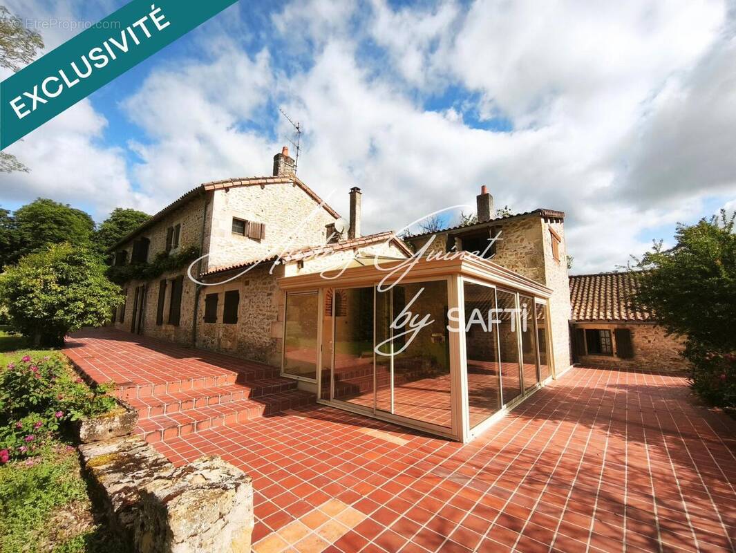 Photo 1 - Maison à AYRON